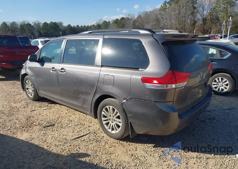 2013 Toyota Sienna Xle V6 8 Passenger из США, поврежденный, VIN 5TDYK3DC3DS393899